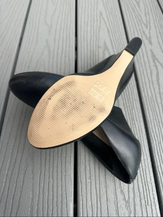 ALDO Black Leather Women's Round-Toe Wedge - Picture 7 of 8